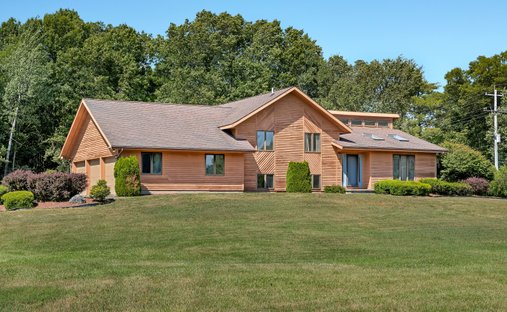 House in Saratoga Springs, New York, United States 1