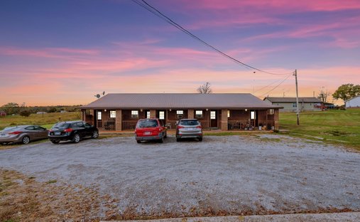 Nunnelly, Tennessee, United States 1
