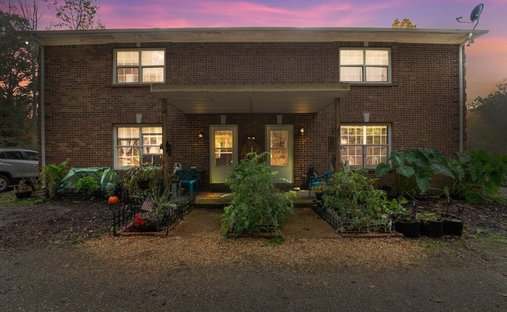Apartment in Lyles, Tennessee, United States 1