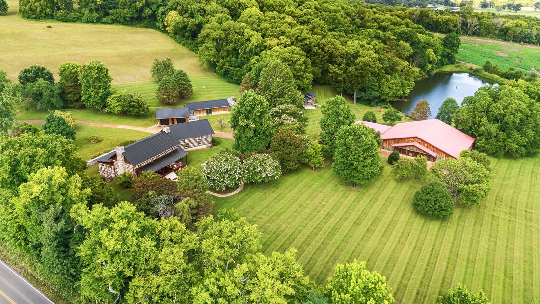 House in Columbia, Tennessee, United States 4 - 18525139