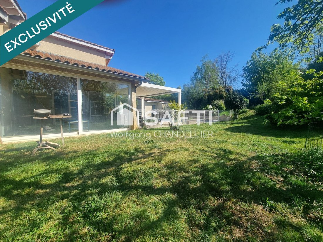 House in Romans-sur-Isere, Auvergne-Rhône-Alpes, France 2 - 17685267