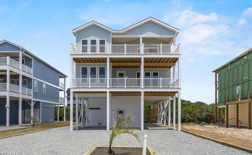 House in North Topsail Beach, North Carolina, United States 1