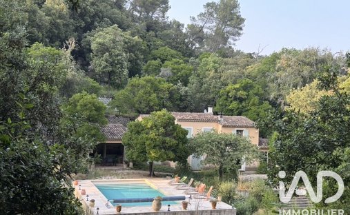 House in Cuges-les-Pins, Provence-Alpes-Côte d'Azur, France 1