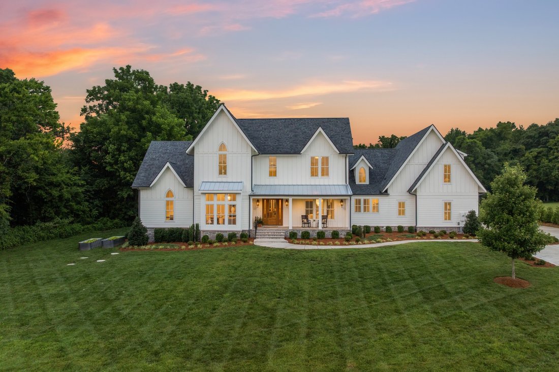 House in College Grove, Tennessee, United States 2 - 18525189