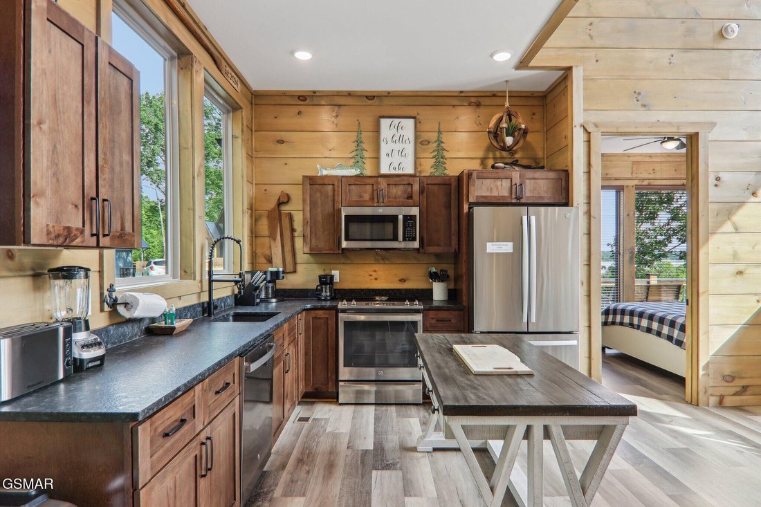 House in Sevierville, Tennessee, United States 3 - 18525305