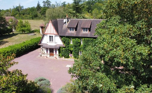 Casa a Sevigny, Normandia, Francia 1