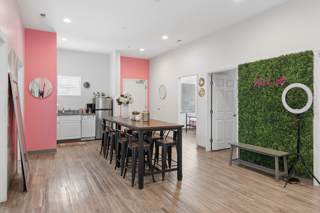 Condo in Nashville, Tennessee, United States 5 - 18525210