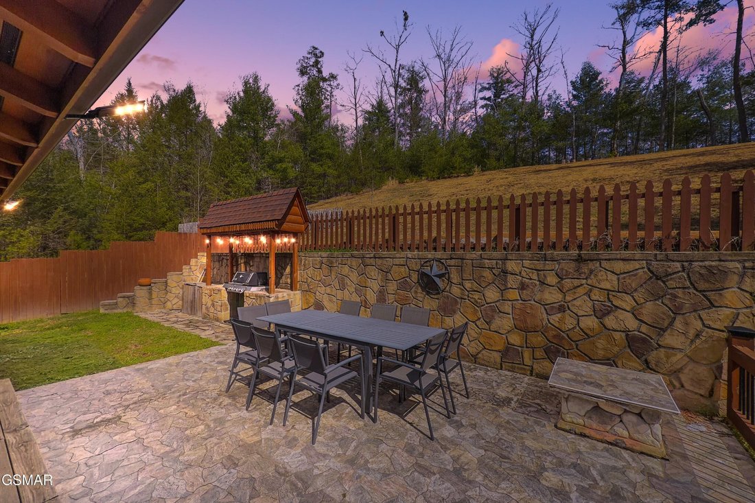 House in Sevierville, Tennessee, United States 4 - 18525377