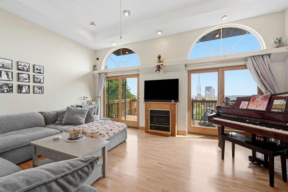 Apartment in Pittsburgh, Pennsylvania, United States 1 - 18525191