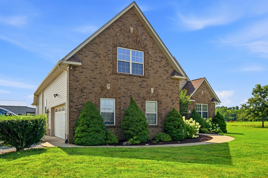 House in Springfield, Tennessee, United States 3 - 18525235