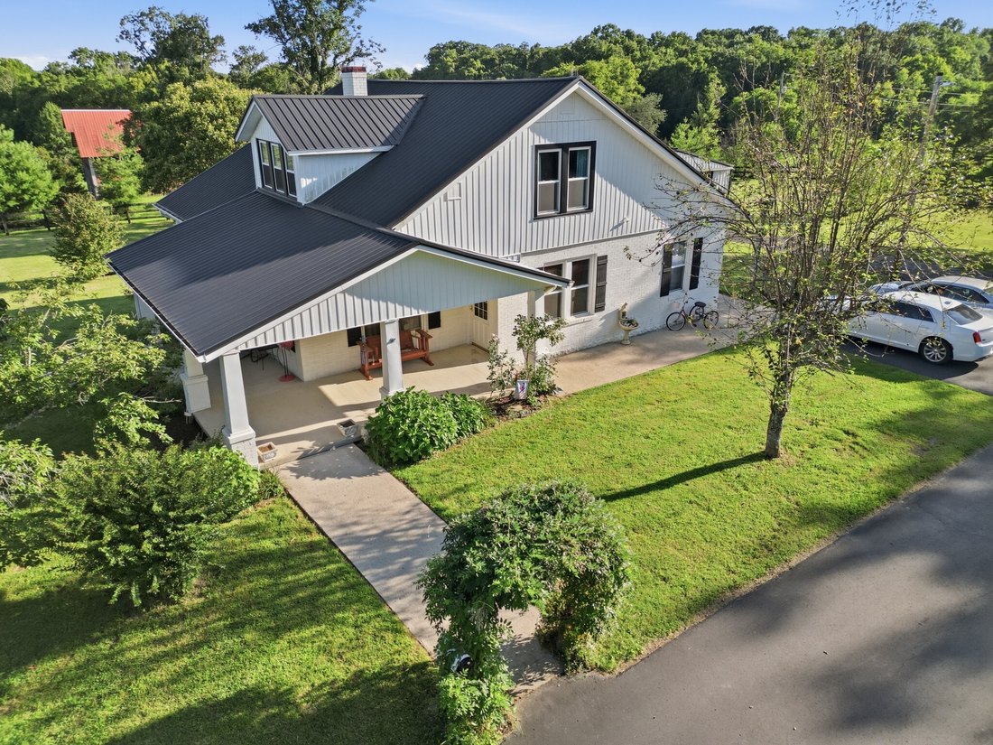 House in Castalian Springs, Tennessee, United States 4 - 18525187