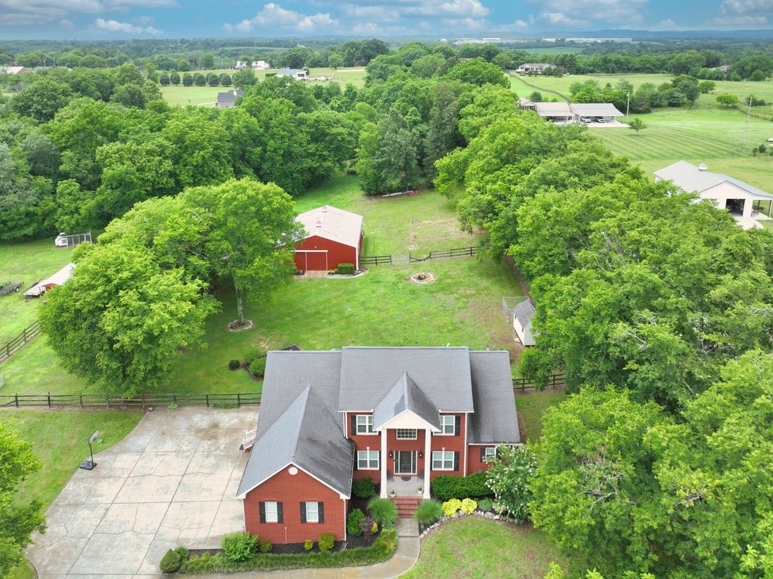 House in Castalian Springs, Tennessee, United States 2 - 18525301