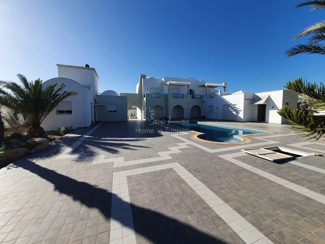 Villa in Djerba Midun, Medenine, Tunisia 1 - 18438167