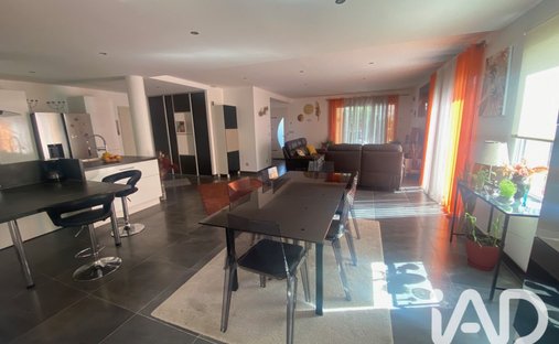 House in Ouest, Jacou, France 1