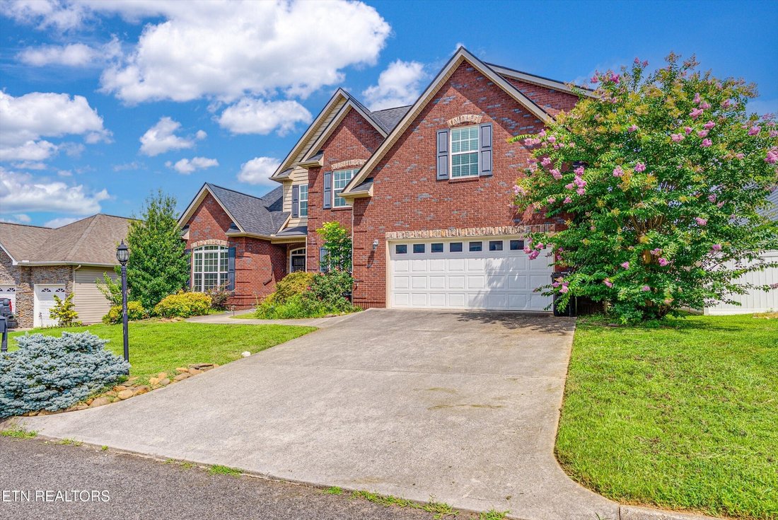House in Knoxville, Tennessee, United States 4 - 18525309