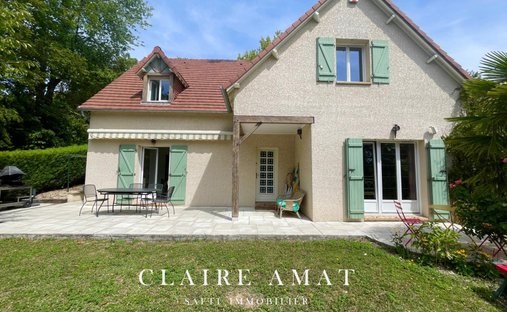 House in Le Bourg et le Hameaux, Beynes, France 1