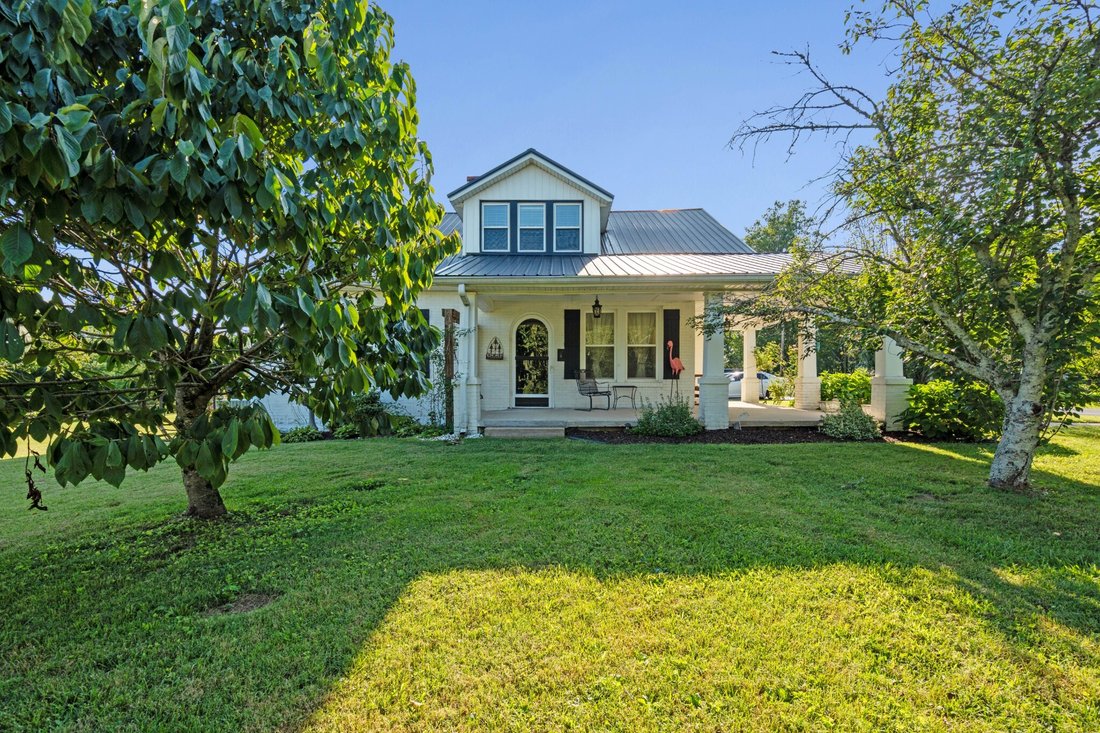 House in Castalian Springs, Tennessee, United States 1 - 18525187
