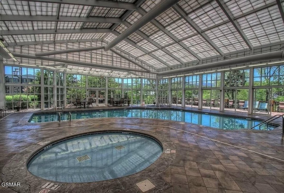 Condo in Pigeon Forge, Tennessee, United States 2 - 18525359