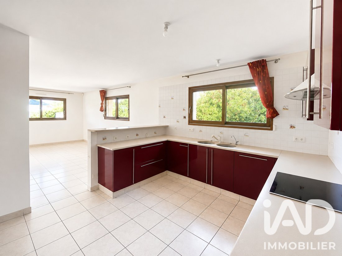 House in Saint-Aubin-de-Medoc, Nouvelle-Aquitaine, France 4 - 18429566