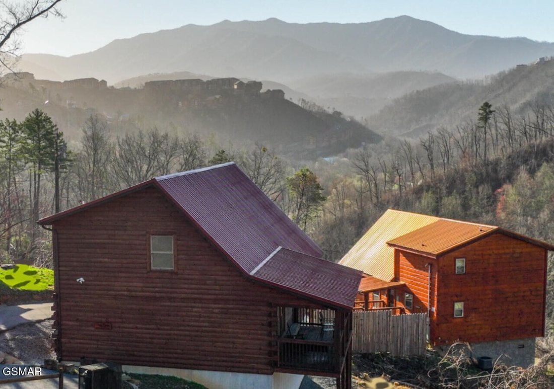 House in Gatlinburg, Tennessee, United States 2 - 18525316