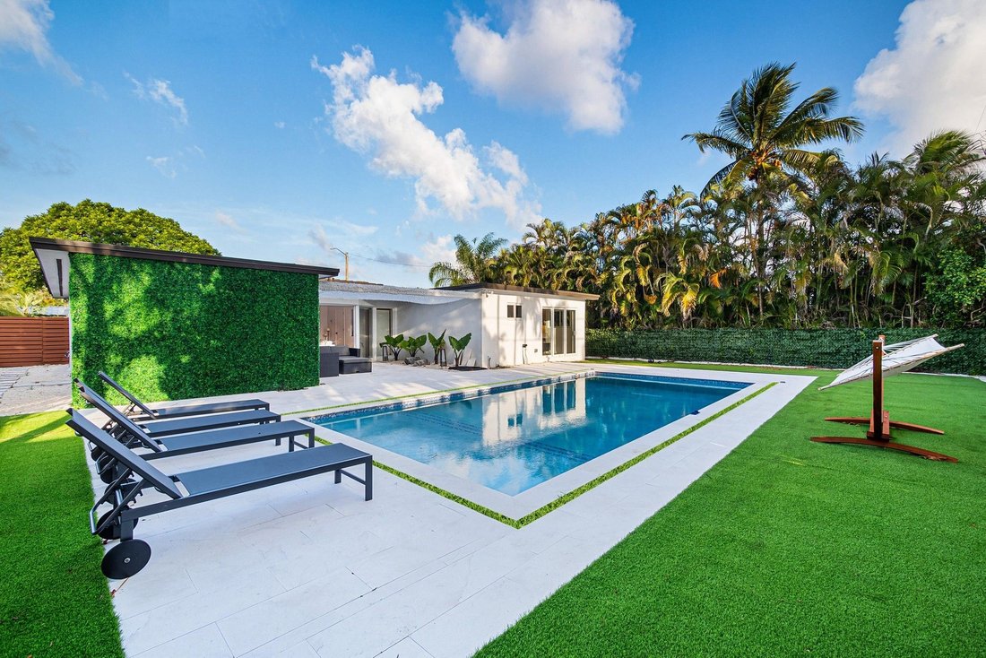 House in Miami, Florida, United States 3 - 18525811
