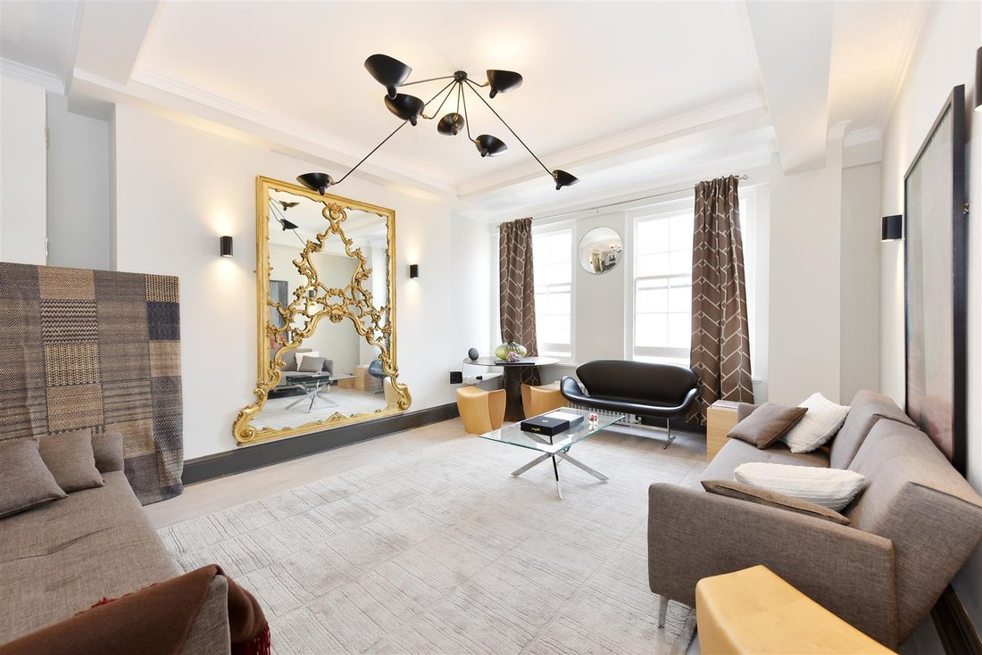 Apartment in Marylebone, Westminster, England 1 - 16690875
