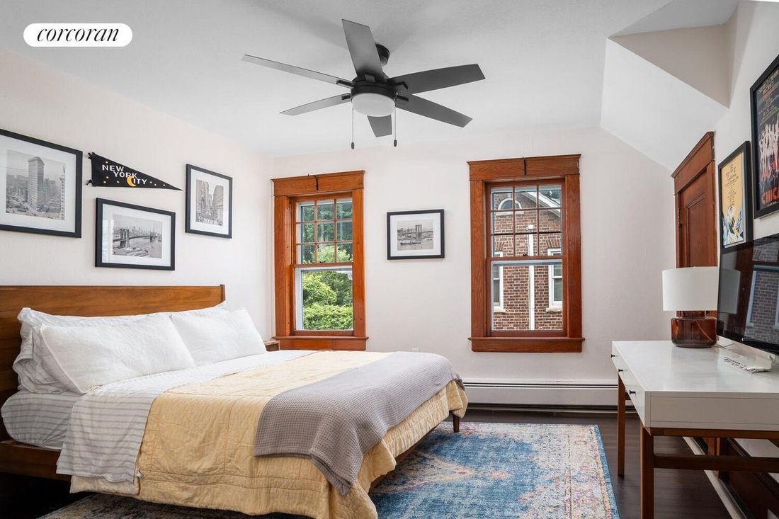 West Haverstraw, New York, United States 4 - 18429425