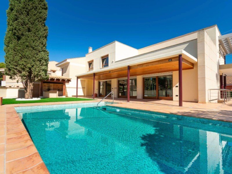 Villa en Alfaz del Pi, Comunidad Valenciana, España 1 - 18525819