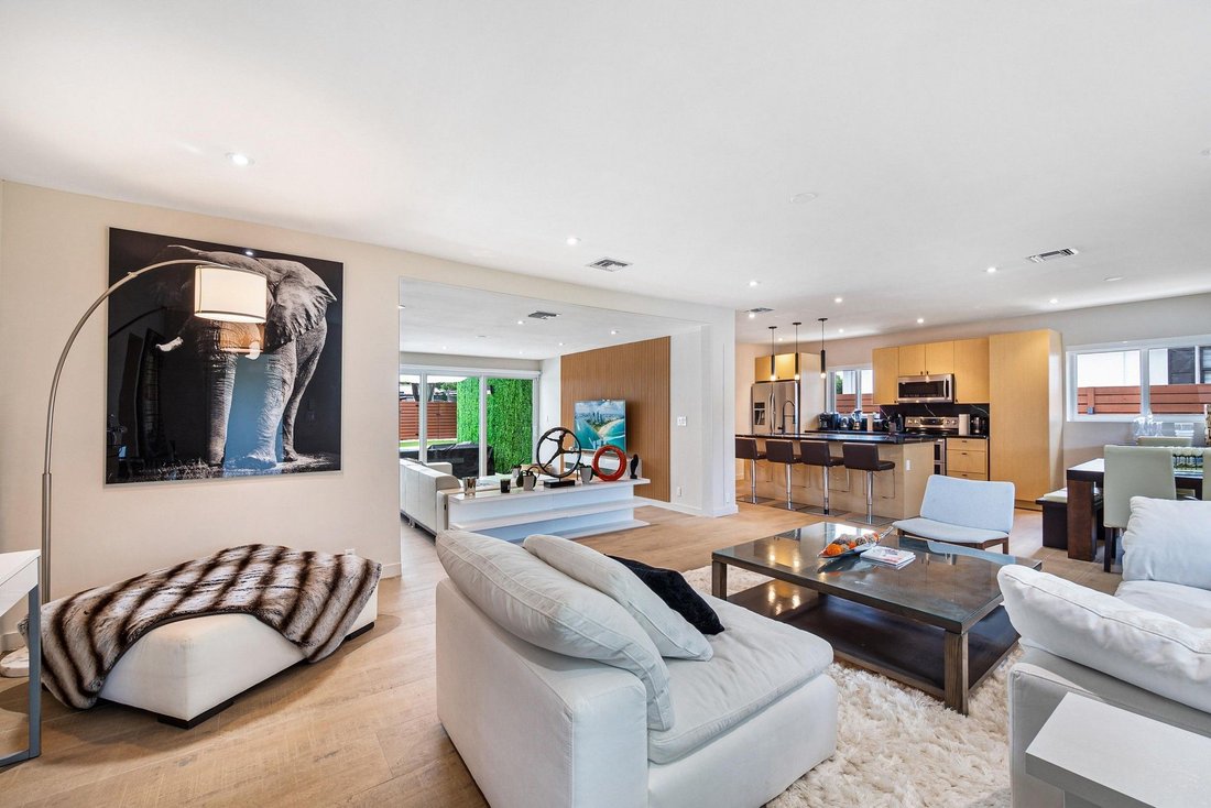 House in Miami, Florida, United States 4 - 18525811