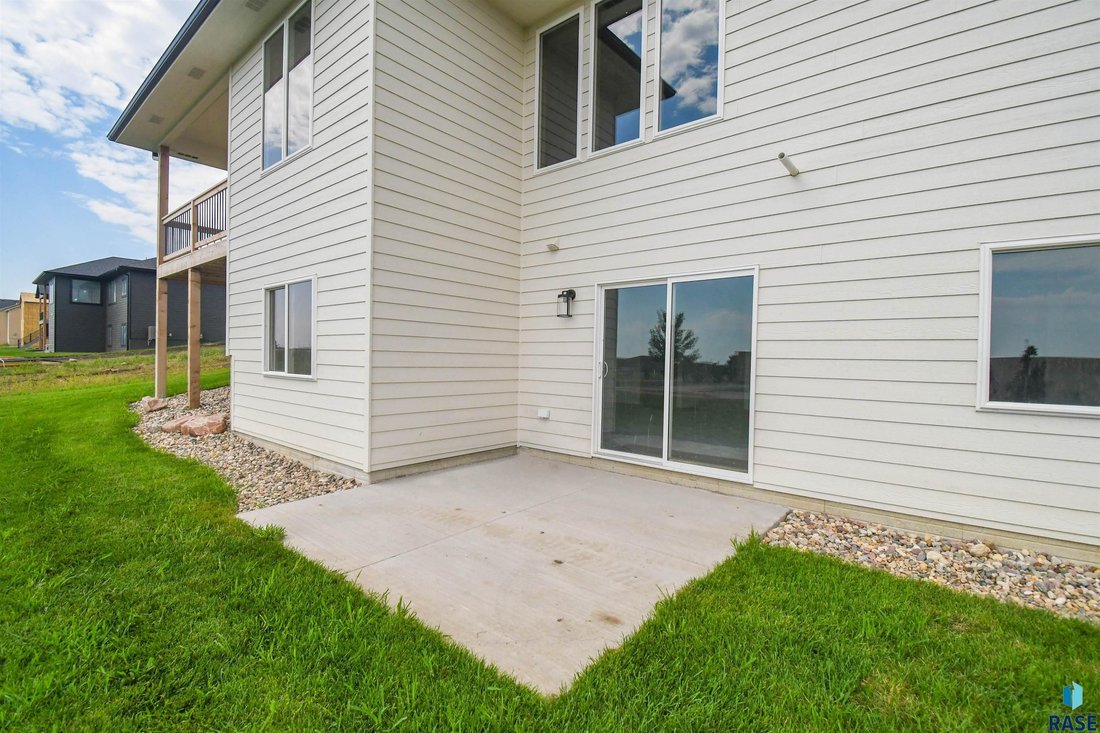 House in Sioux Falls, South Dakota, United States 5 - 18226874