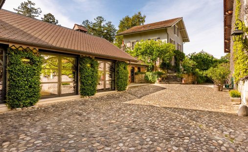 Tenuta a Commugny, Vaud, Svizzera 1
