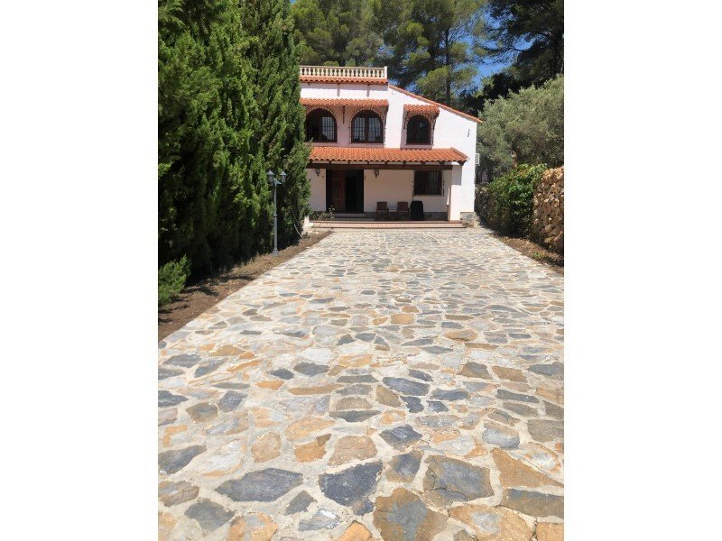 Villa in Tarbena, Valencian Community, Spain 2 - 18525729