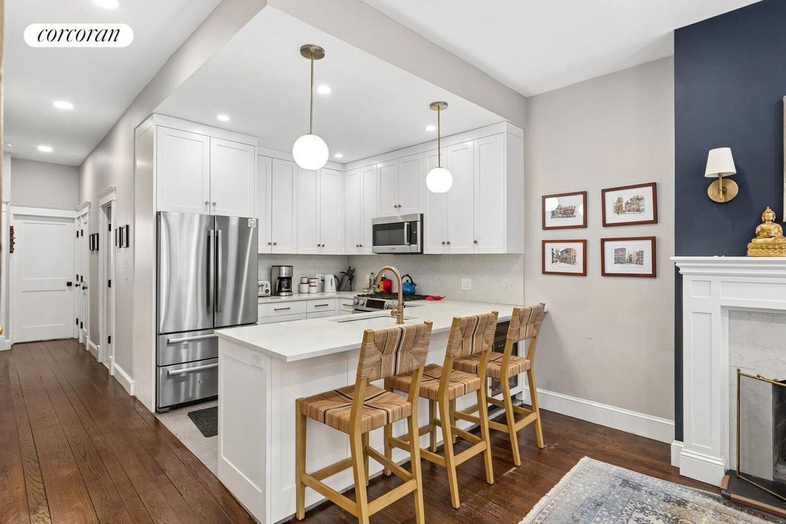 Co Op in New York, New York, United States 3 - 18525792