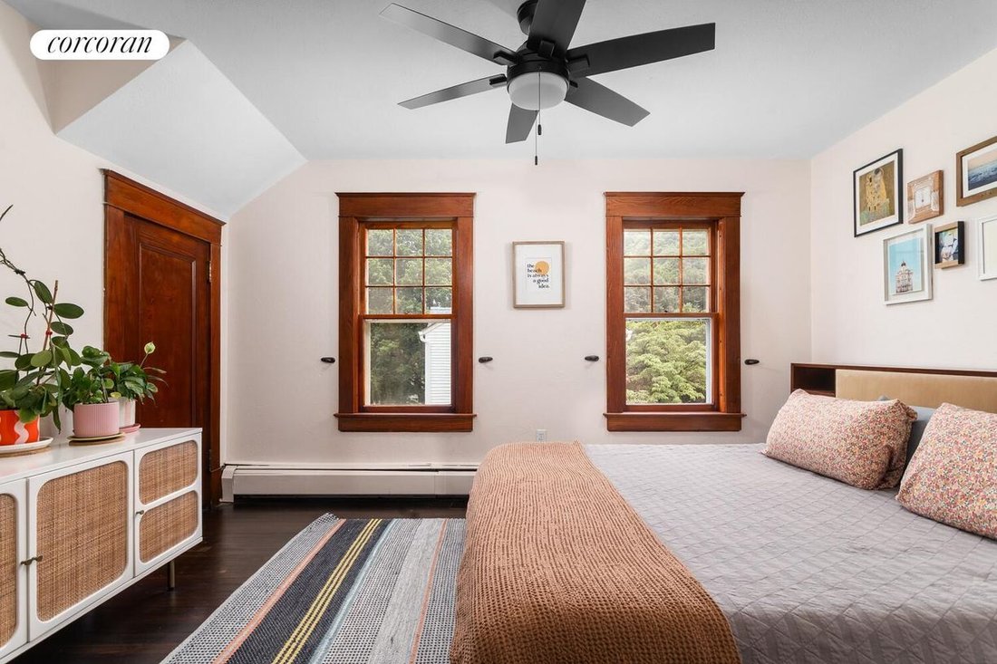 West Haverstraw, New York, United States 3 - 18429425