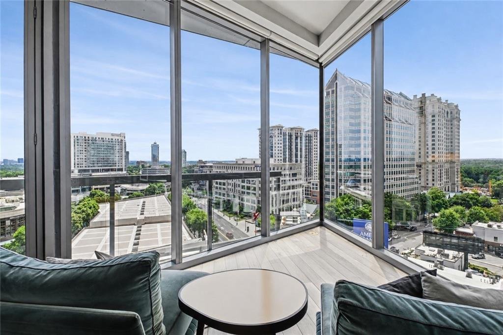 Condo in Atlanta, Georgia, United States 1 - 18244279