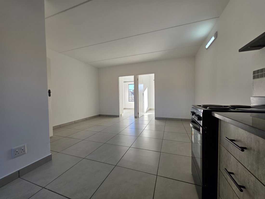 Apartment in West Turffontein, Gauteng, South Africa 4 - 14684080