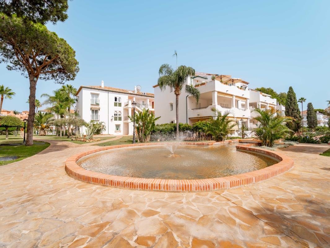Apartment in Estepona, Andalusia, Spain 1 - 18499441