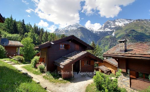 Chalet a Sainte-Foy-Tarentaise, Auvergne-Rodano-Alpi, Francia 1