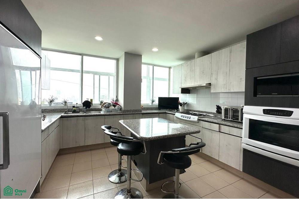 Condo in Santa Catarina Yecahuitzotl, Mexico City, Mexico 5 - 18030892