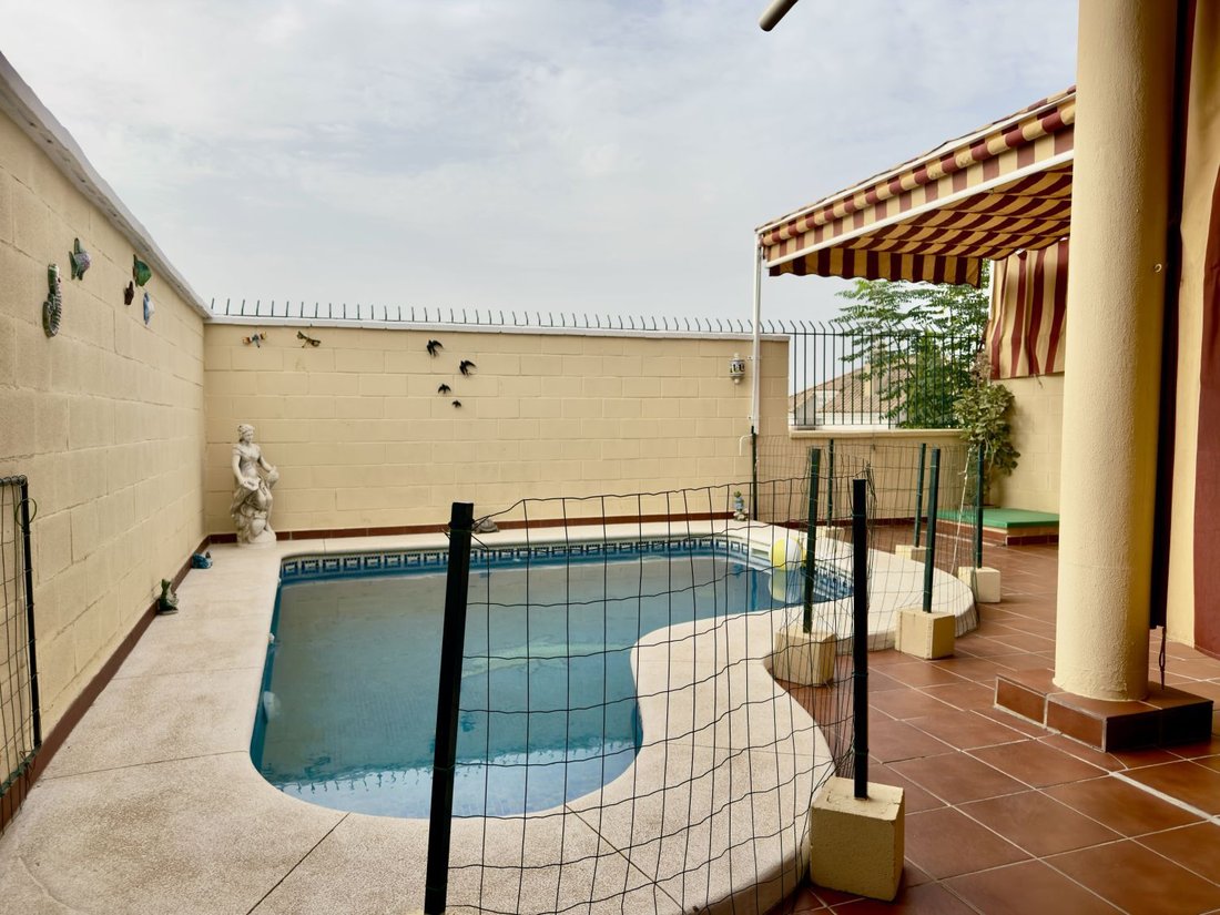 House in Mairena del Aljarafe, Andalusia, Spain 2 - 18525686