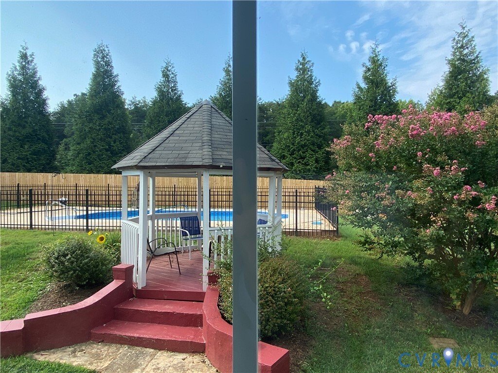 Goochland, Virginia, United States 4 - 18525789