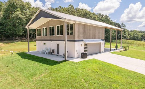House in Gillsville, Georgia, United States 1