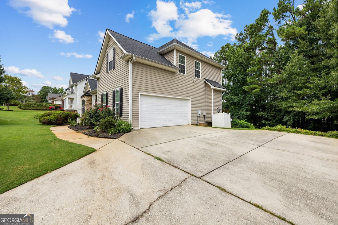 House in Senoia, Georgia, United States 3 - 18525492