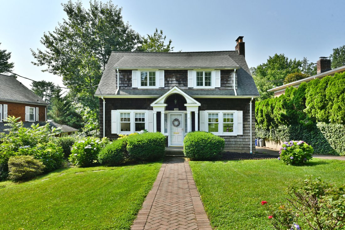House in New York, New York, United States 1 - 18524911