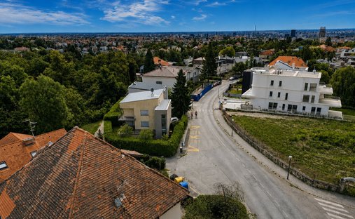 Casa a Tuskanac, Zagabria, Zagabria 1