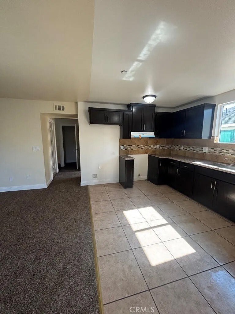 Los Angeles, California, United States 1 - 18469420