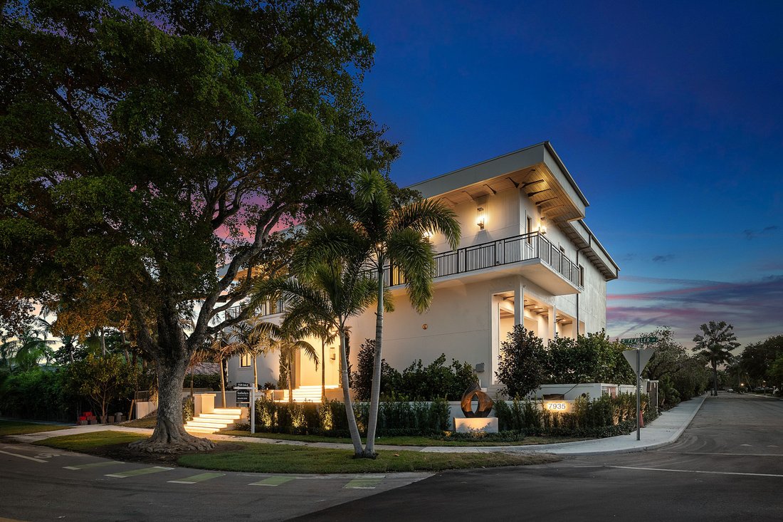 House in West Palm Beach, Florida, United States 3 - 18298908