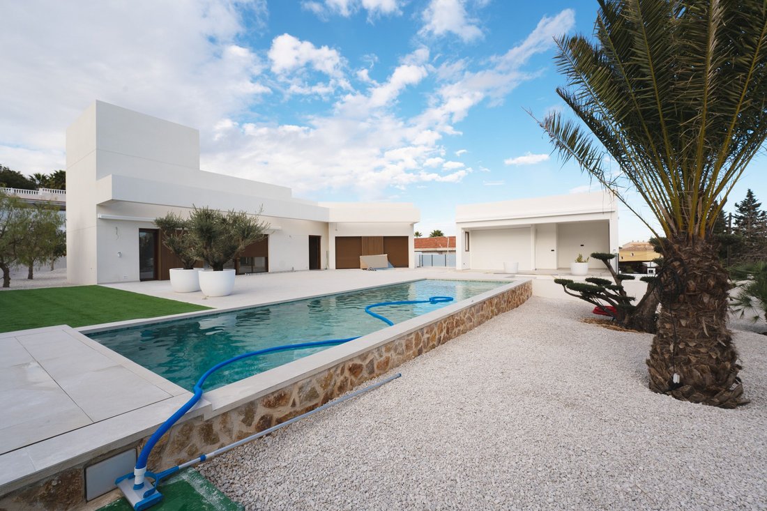 Villa in Ciudad Quesada, Rojales, Valencian Community 1 - 18525745