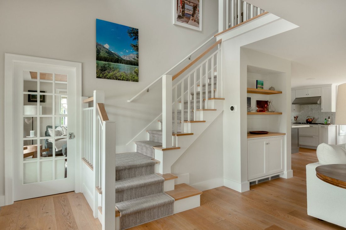 Nantucket, Massachusetts, United States 4 - 18525808