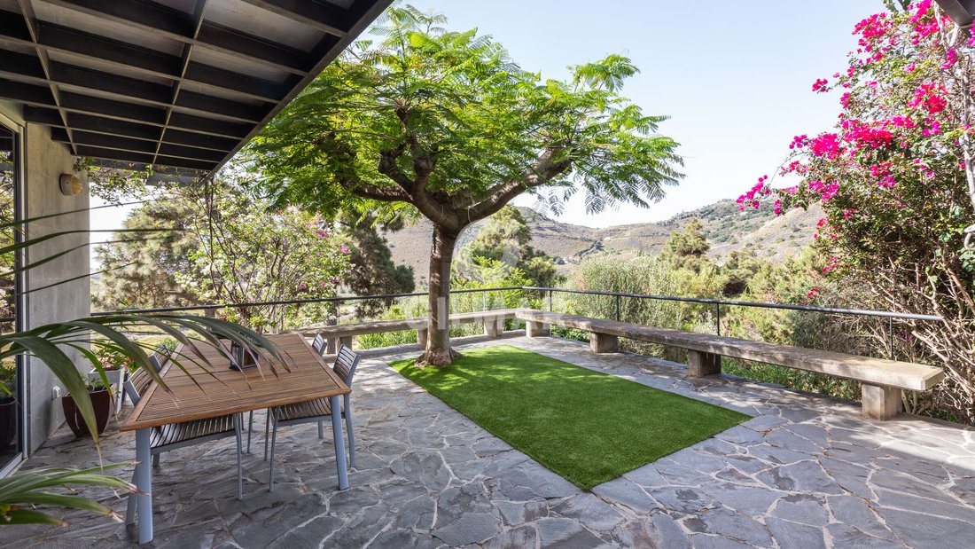 Villa in Tafira Alta, Las Palmas de Gran Canaria, Canary Islands 2 - 18525931
